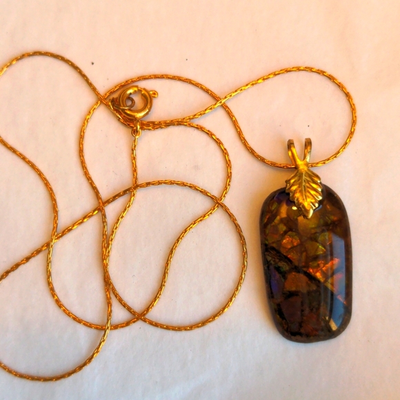 Ammolite genuine pendant necklace. Rare one source multicolor gemstone. New, box - Picture 4 of 8